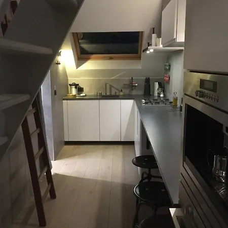 L'atique By Agelandkaai Be With Free Parking Apartamento